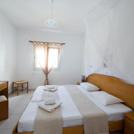 S&C Kosmos Beach Resort Roda  Esterno foto