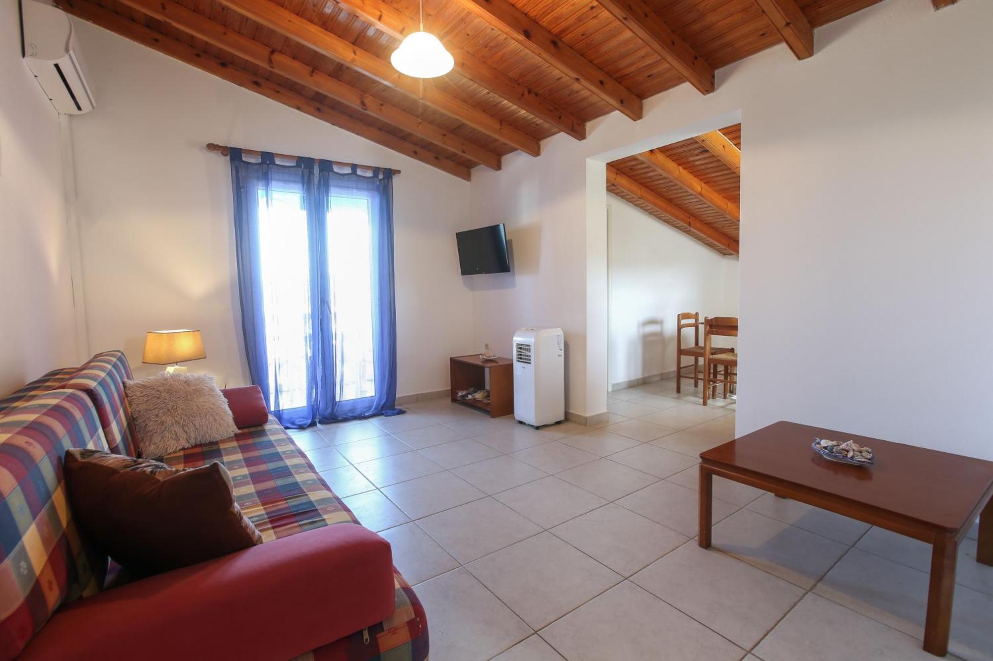 S&C Kosmos Beach Resort Roda  Esterno foto