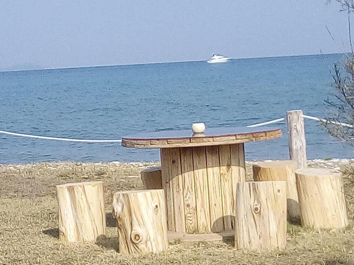 S&C Kosmos Beach Resort Roda  Esterno foto